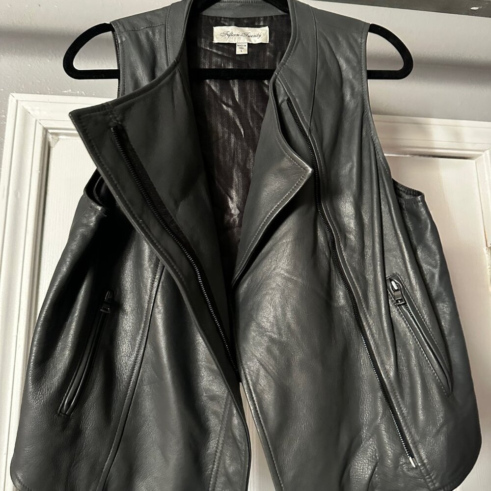 NWOT Fifteen Twenty Black Leather Vest Asym Zip Waterfall High Low Back Size L - Picture 5 of 10